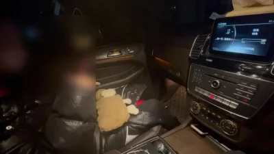 音乐老师放学被我接去酒店操，